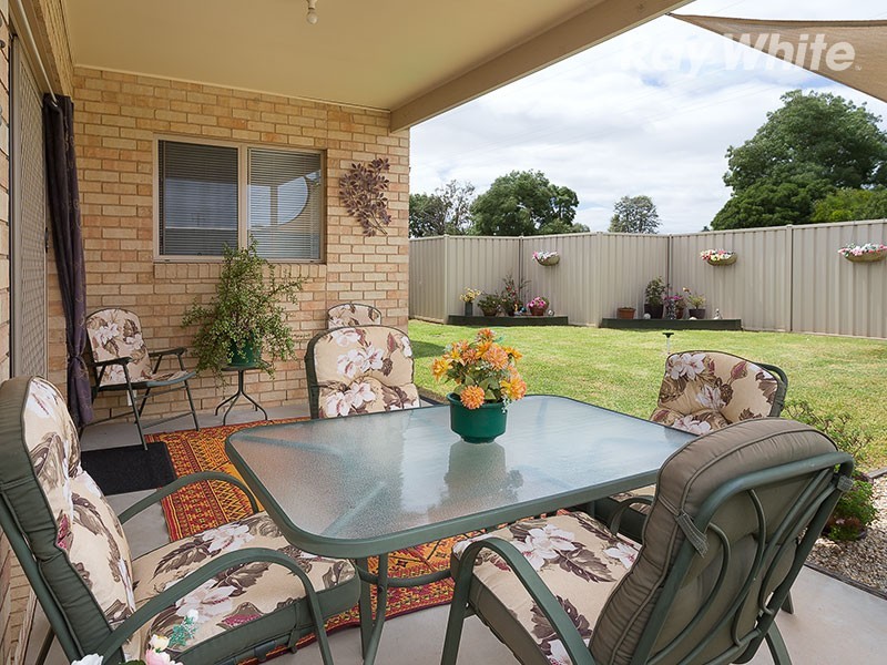 15/101 Pearce Street, Howlong NSW 2643