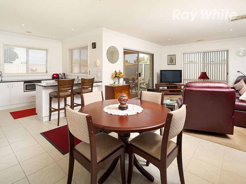 15/101 Pearce Street, Howlong NSW 2643