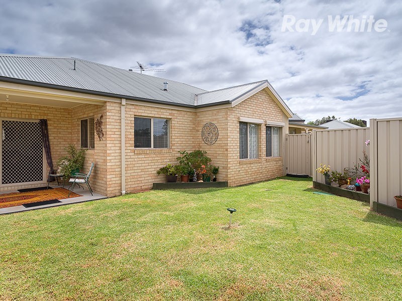 15/101 Pearce Street, Howlong NSW 2643