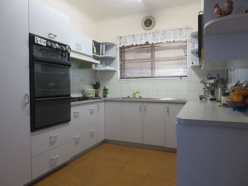 538 Comans Avenue, Lavington NSW 2641