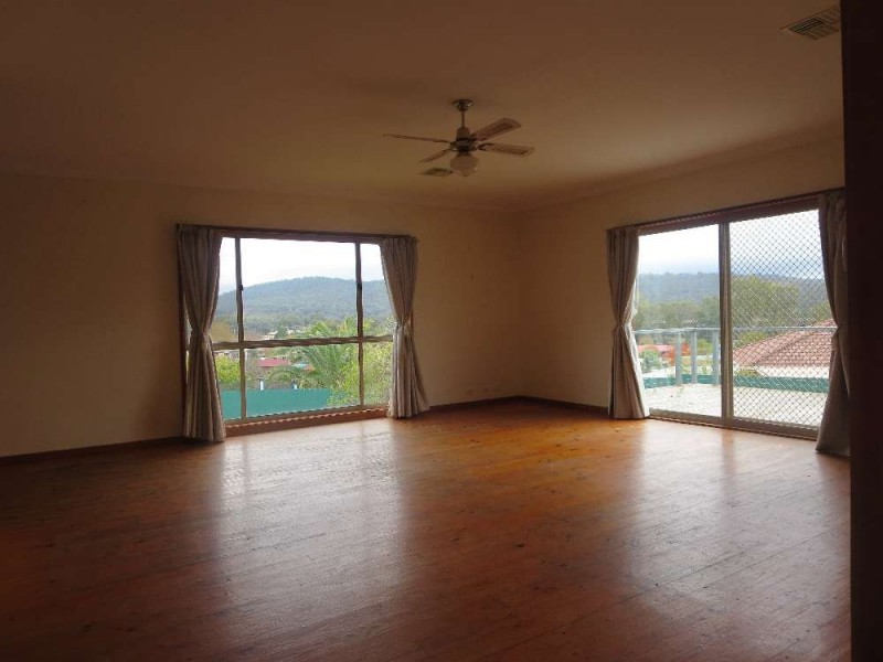 16 Hamilton Valley Court, Hamilton Valley NSW 2641