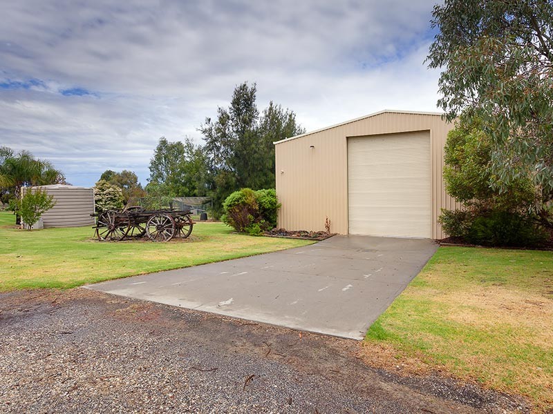 45 Sarah Street, Gerogery NSW 2642