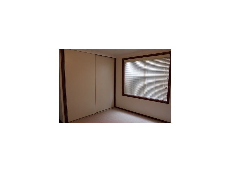 6/16 Keatinge Court, Lavington NSW 2641