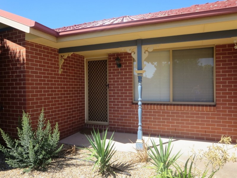 6/16 Keatinge Court, Lavington NSW 2641