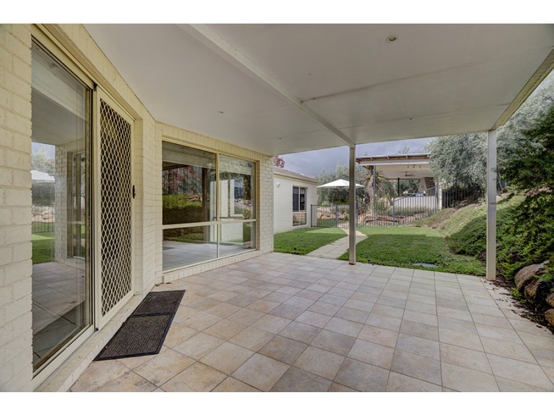 4 Grandeur Place, East Albury NSW 2640