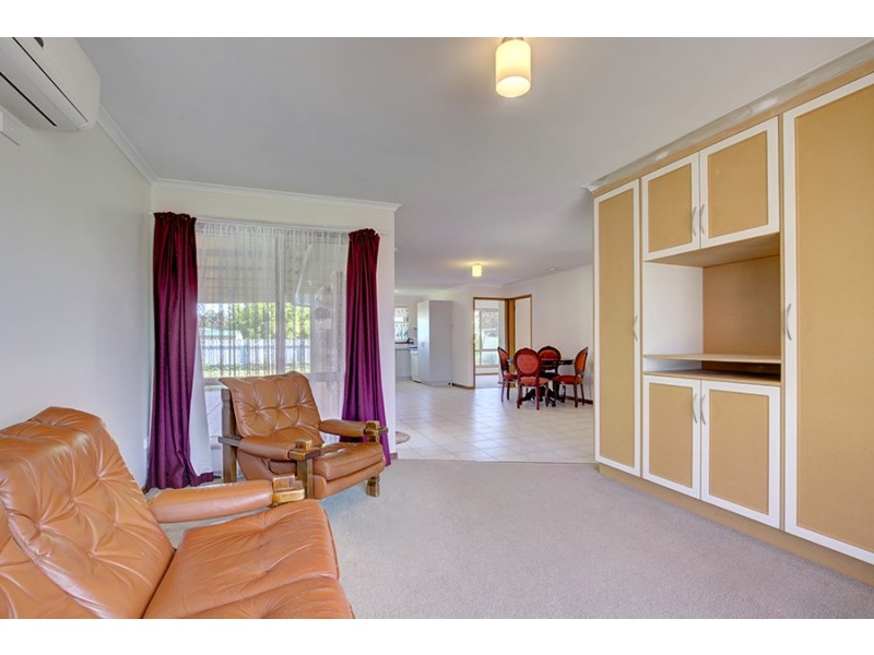 76 Adams Street, Jindera NSW 2642