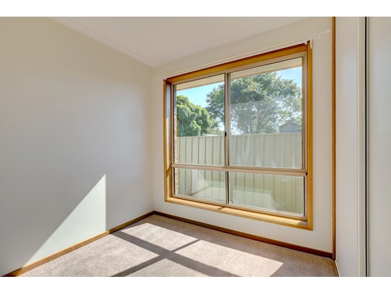 76 Adams Street, Jindera NSW 2642