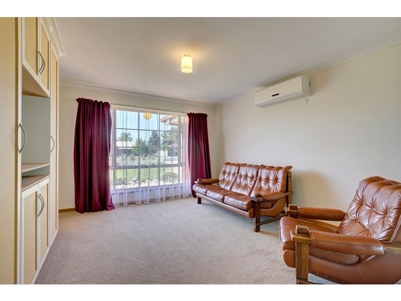 76 Adams Street, Jindera NSW 2642
