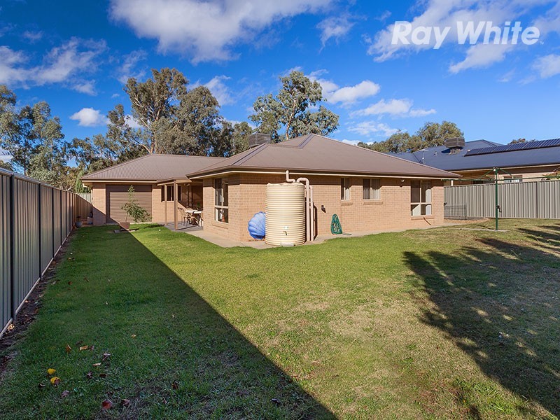 824 Union Road, Lavington NSW 2641