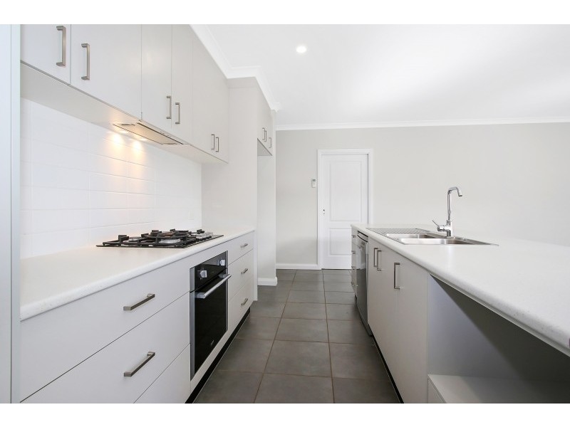 15 Felstead Circuit, Thurgoona NSW 2640