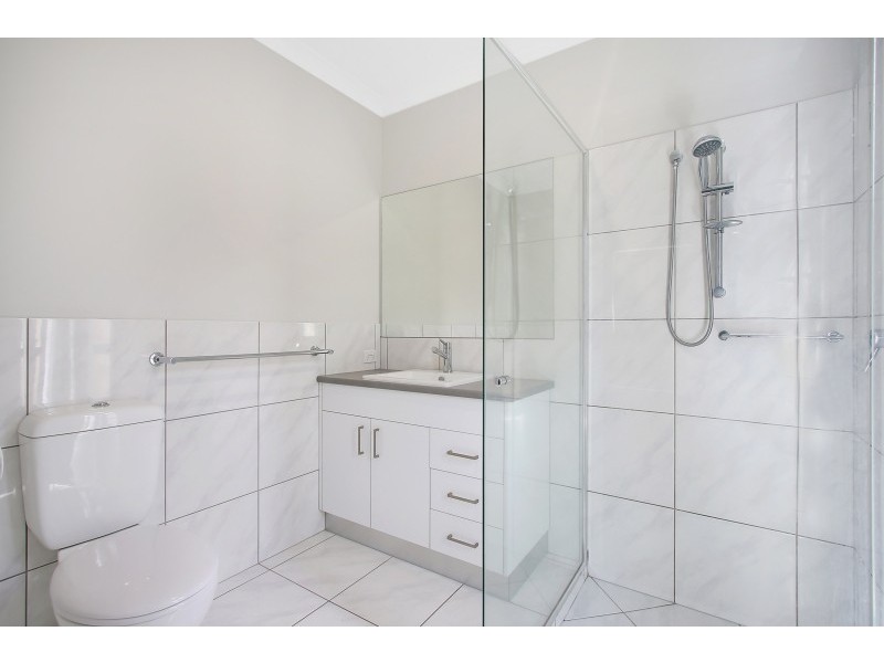 15 Felstead Circuit, Thurgoona NSW 2640