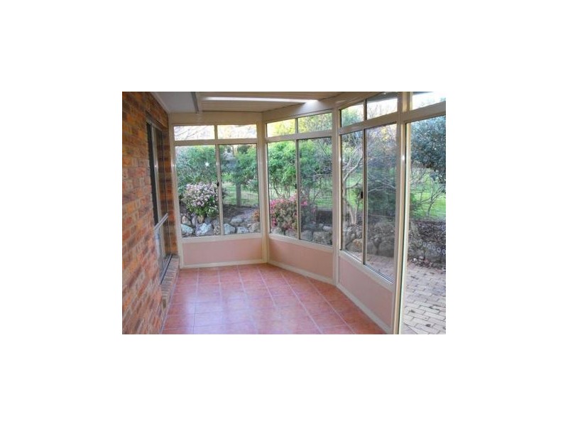 68 Greentree Way, Albury NSW 2640