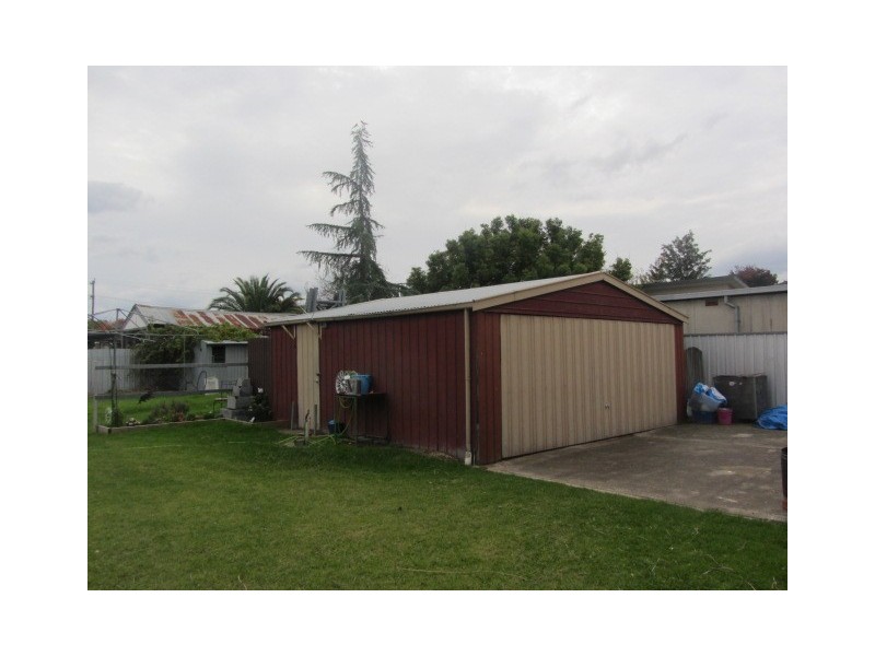 925 Mate Street, North Albury NSW 2640