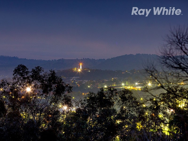 289 Highview Crescent, Lavington NSW 2641