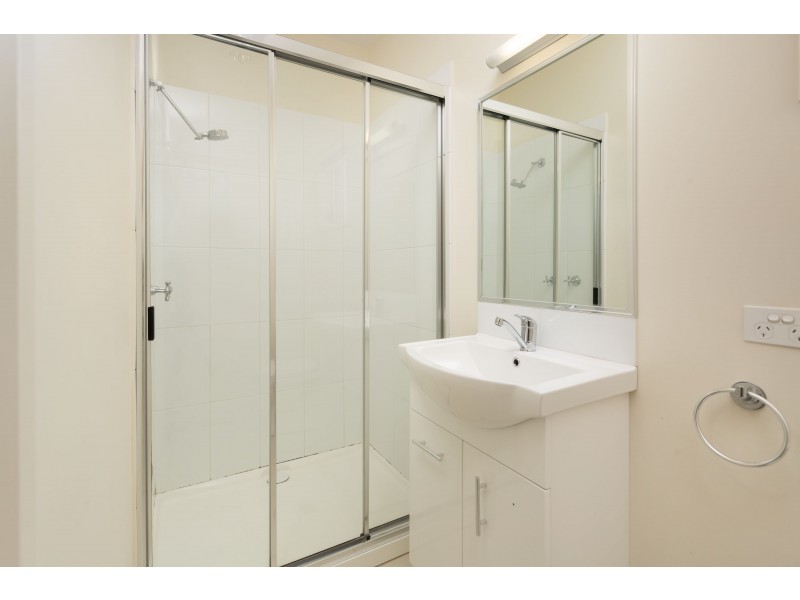 1/394 Solomon Street, Albury NSW 2640