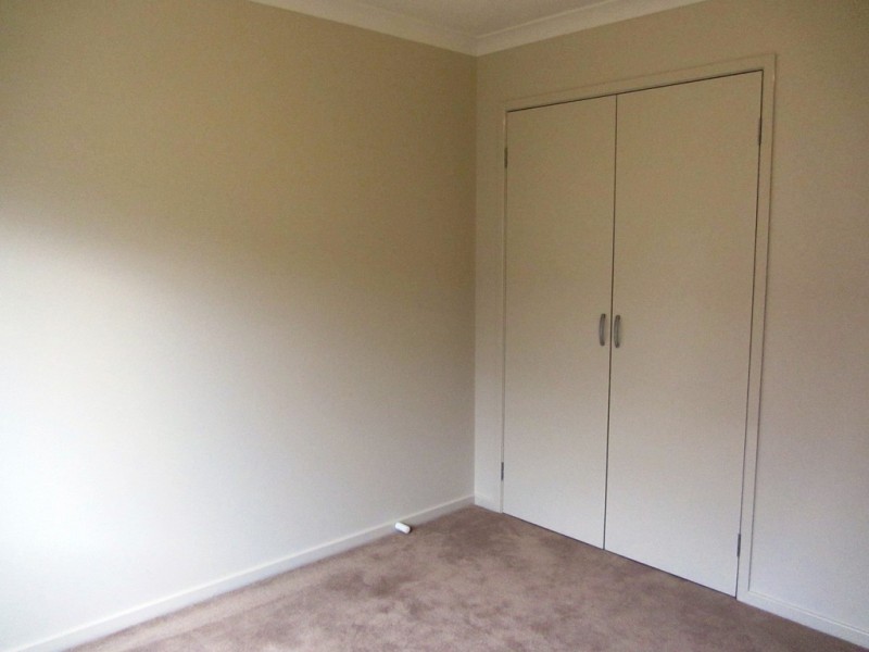 2 Sturt Place, Thurgoona NSW 2640