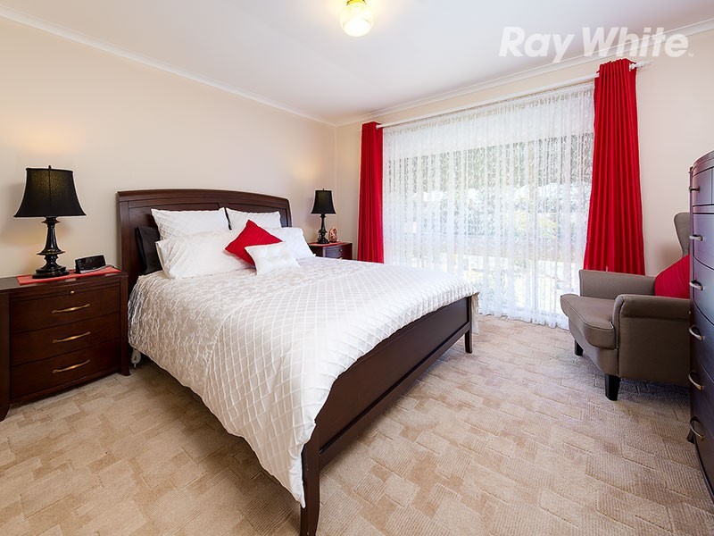 5 Barook Place, Springdale Heights NSW 2641