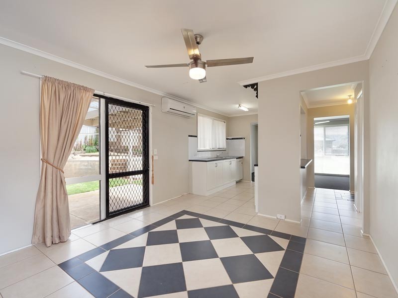 520 Munro Street, Hamilton Valley NSW 2641