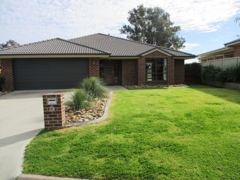 137 Newton Circuit, Thurgoona NSW 2640