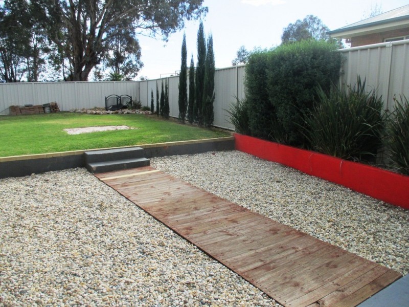 137 Newton Circuit, Thurgoona NSW 2640