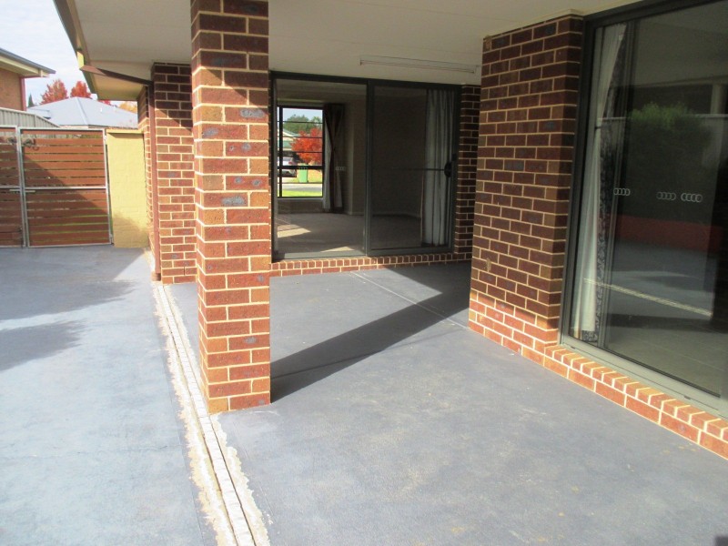 137 Newton Circuit, Thurgoona NSW 2640