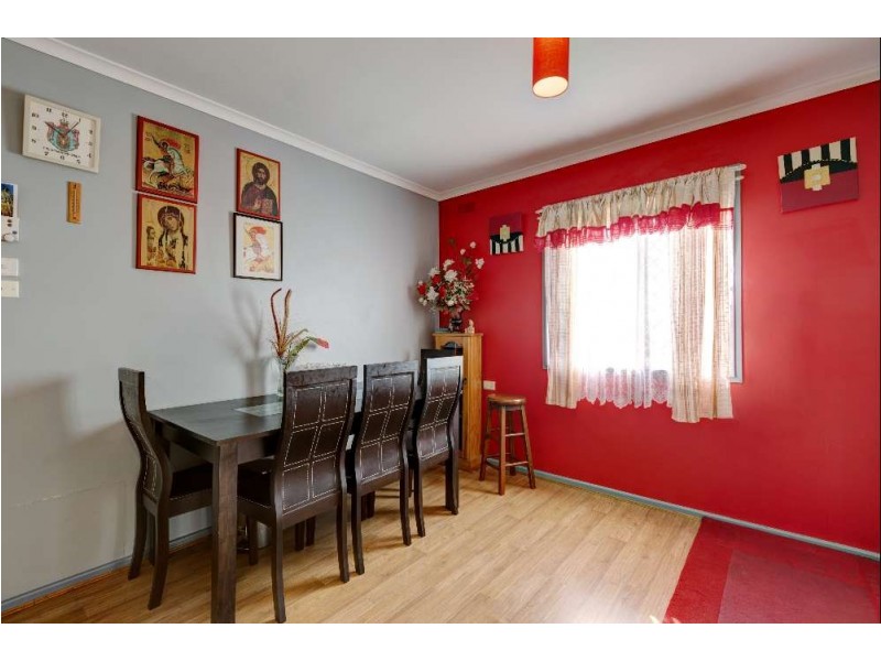 28 Waratah Crescent, West Albury NSW 2640