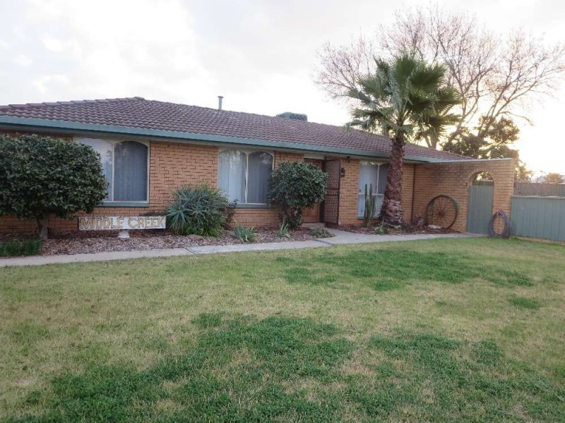 40 Victoria Street, Howlong NSW 2643