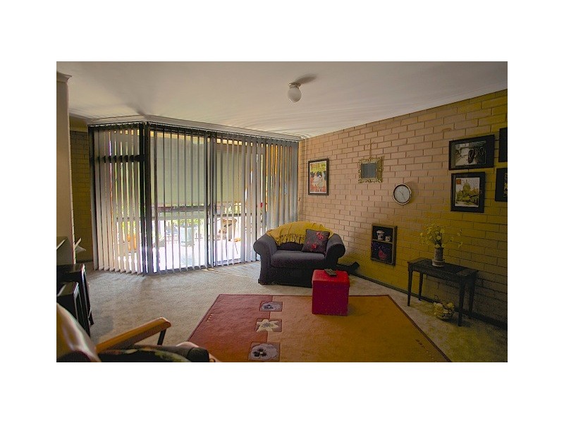 6/429 McDonald Road, Lavington NSW 2641