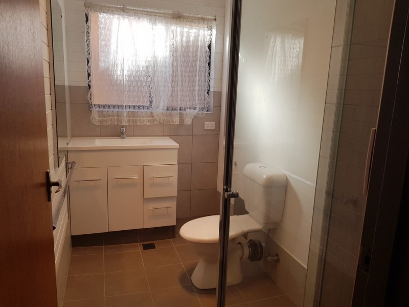 6/429 McDonald Road, Lavington NSW 2641