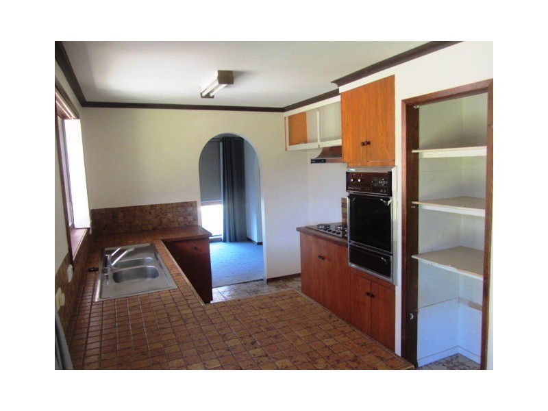 21 Sunwood Drive, Lavington NSW 2641