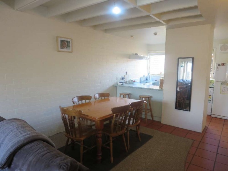 3/429 Griffith Road, Lavington NSW 2641