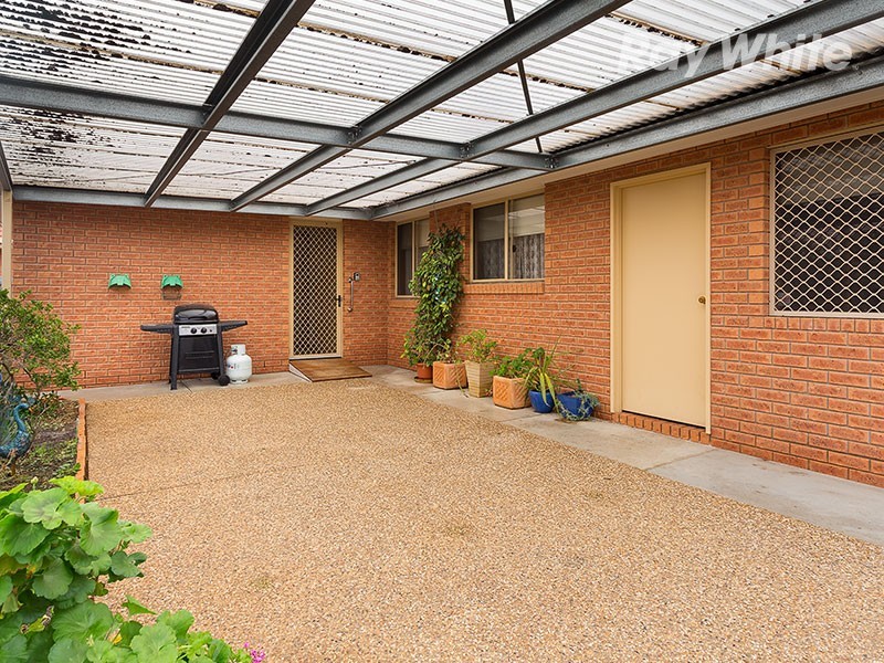 6/381 Dick Road, Lavington NSW 2641