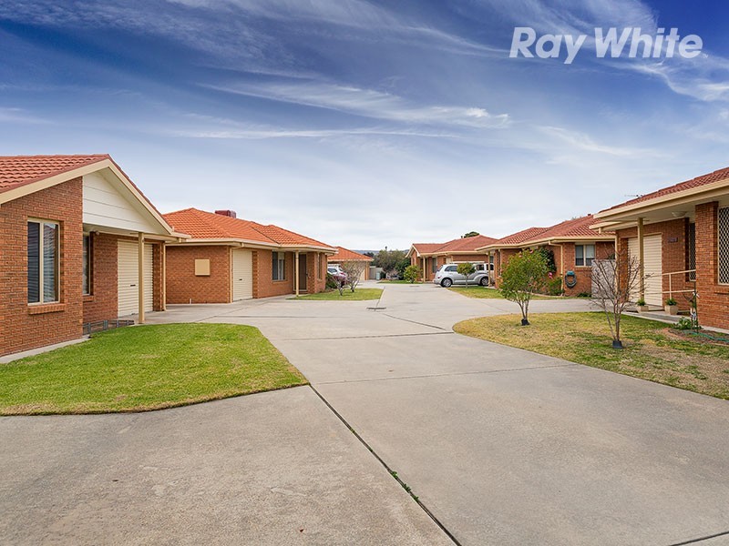 6/381 Dick Road, Lavington NSW 2641
