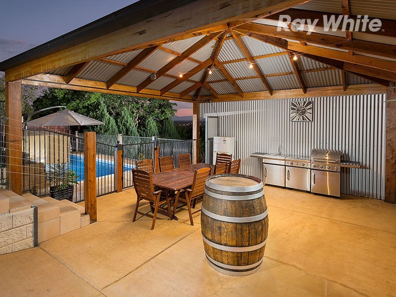 287 Highview Crescent, Lavington NSW 2641