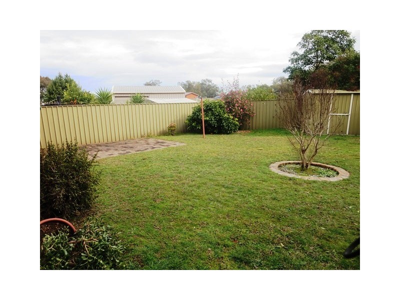 17 Buronga Drive, Springdale Heights NSW 2641
