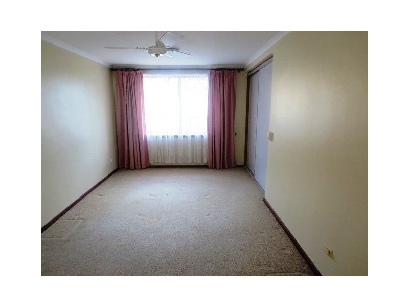 17 Buronga Drive, Springdale Heights NSW 2641