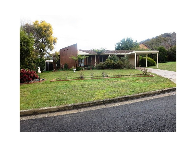 17 Buronga Drive, Springdale Heights NSW 2641