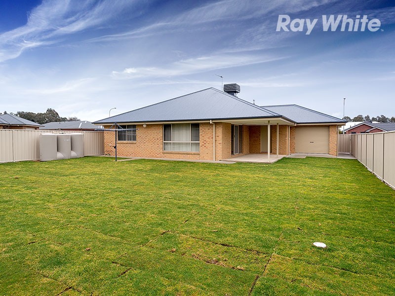 20 Britton Court, Jindera NSW 2642