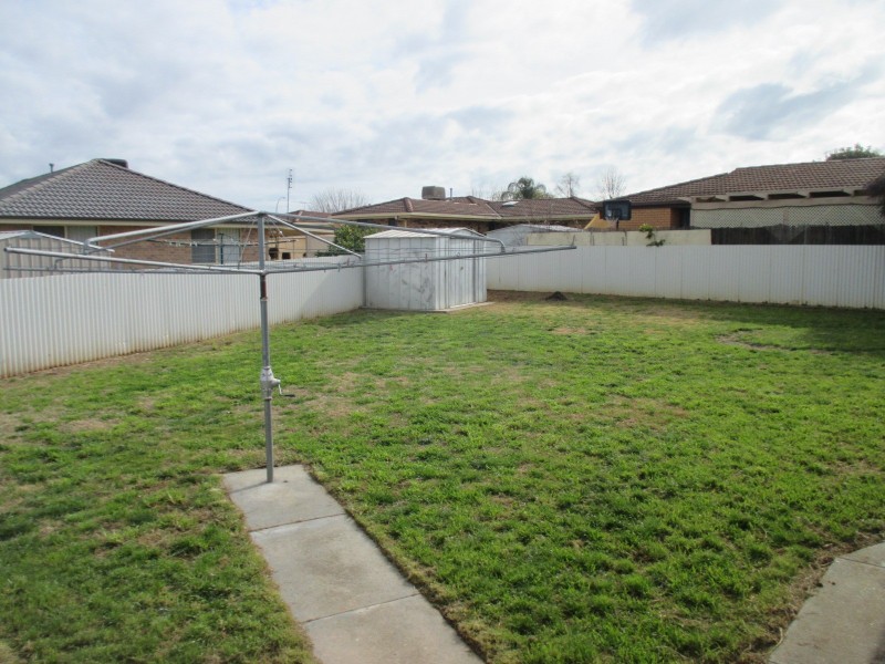 517 Nagle Road, Lavington NSW 2641