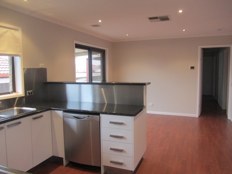 517 Nagle Road, Lavington NSW 2641