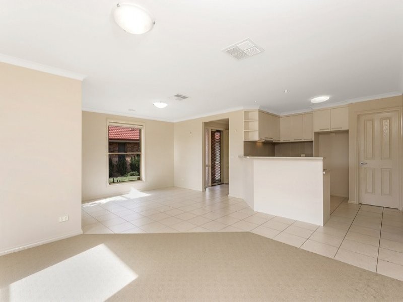 4/21 Peards Drive, East Albury NSW 2640