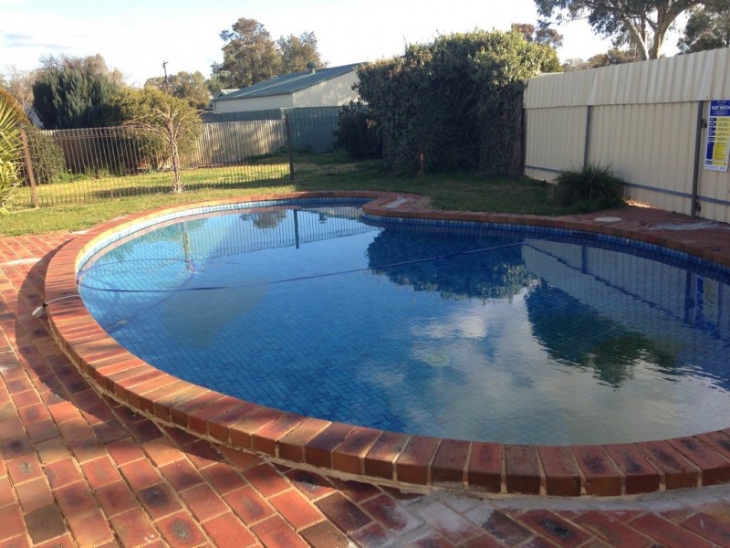 127 Easterby Court, Howlong NSW 2643