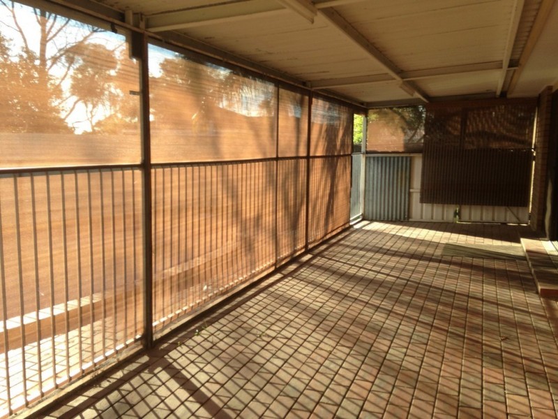 127 Easterby Court, Howlong NSW 2643