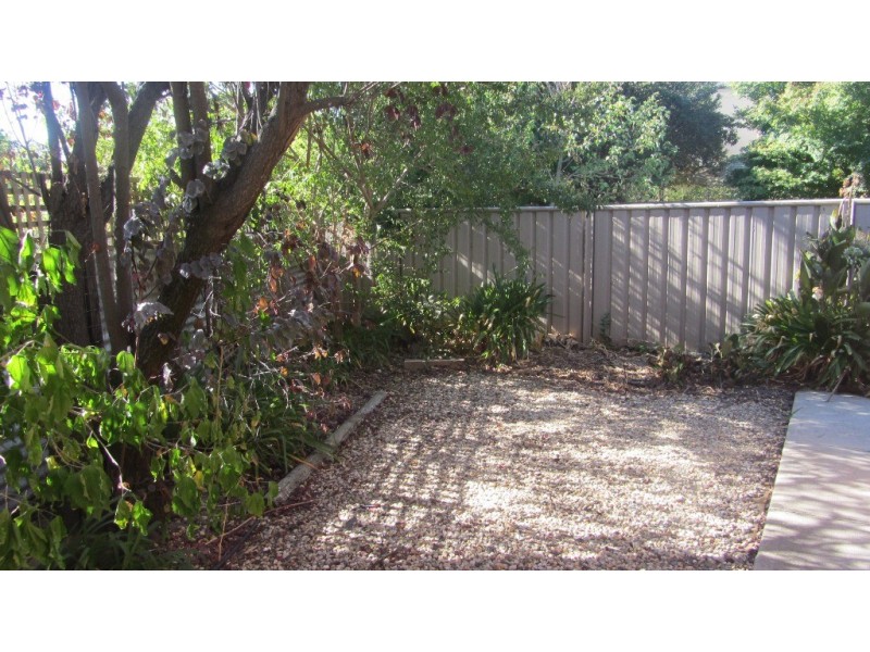 1 and 2/375 Urana Road, Lavington NSW 2641