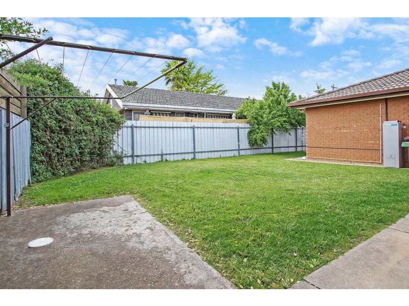 4/384 Kaylock Road, Lavington NSW 2641