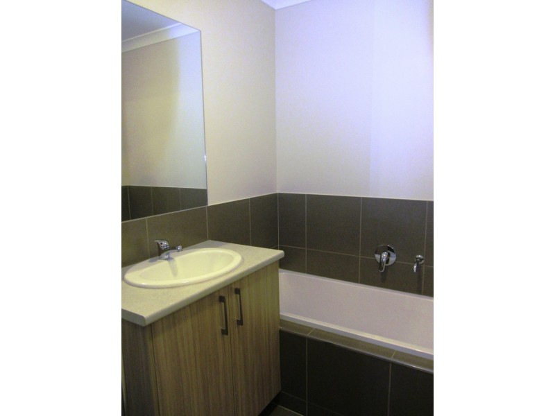 1/14 Riverboat Drive, Thurgoona NSW 2640