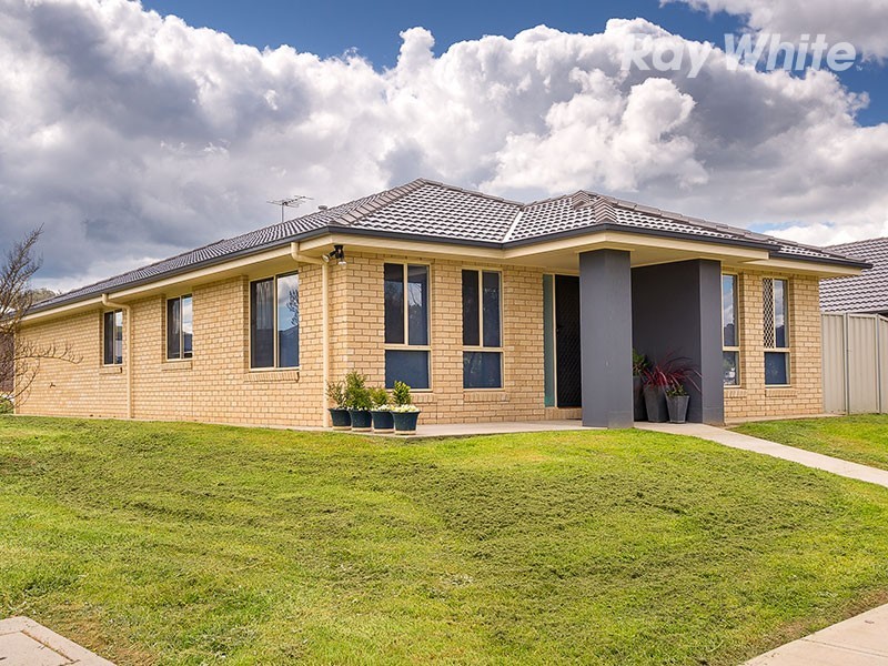 17 Bartleson Place, Hamilton Valley NSW 2641