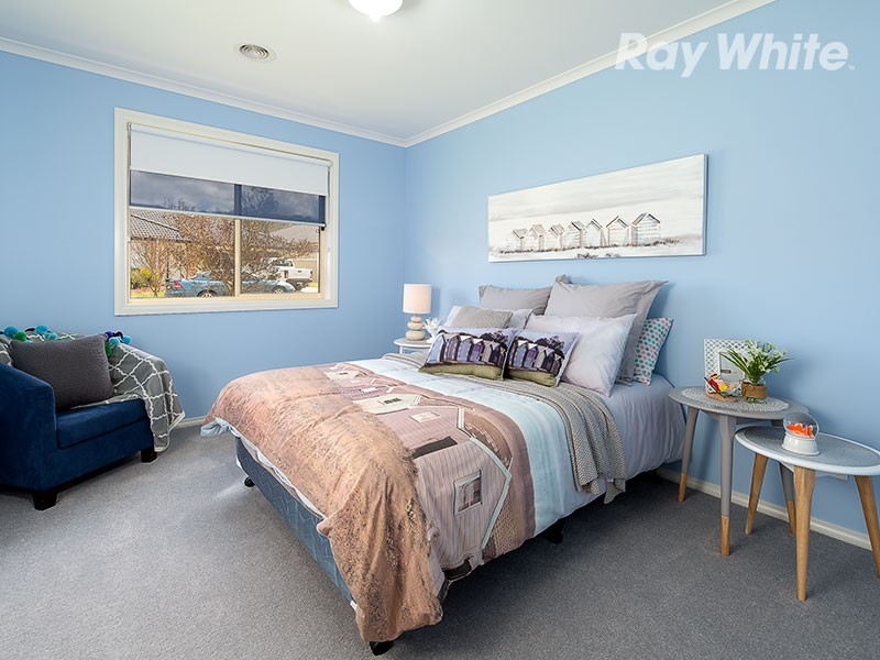 17 Bartleson Place, Hamilton Valley NSW 2641