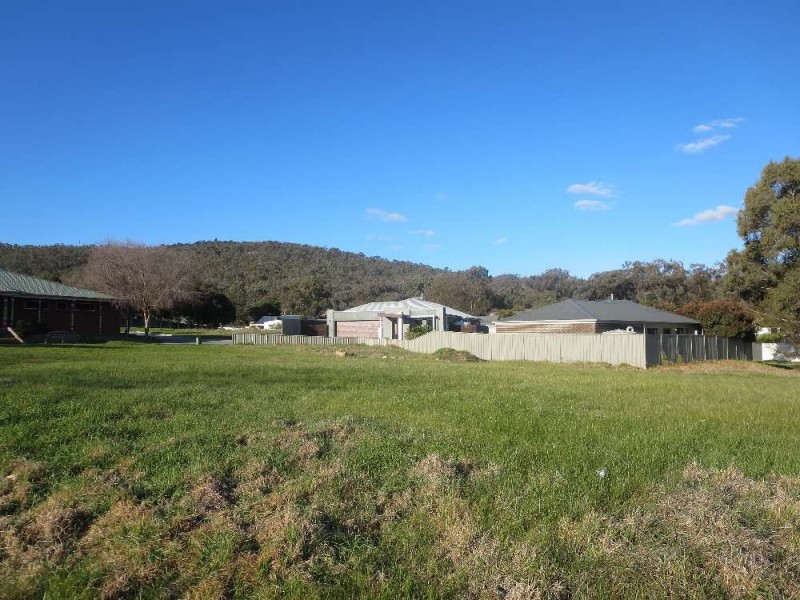 6 Mulga Place, West Albury NSW 2640