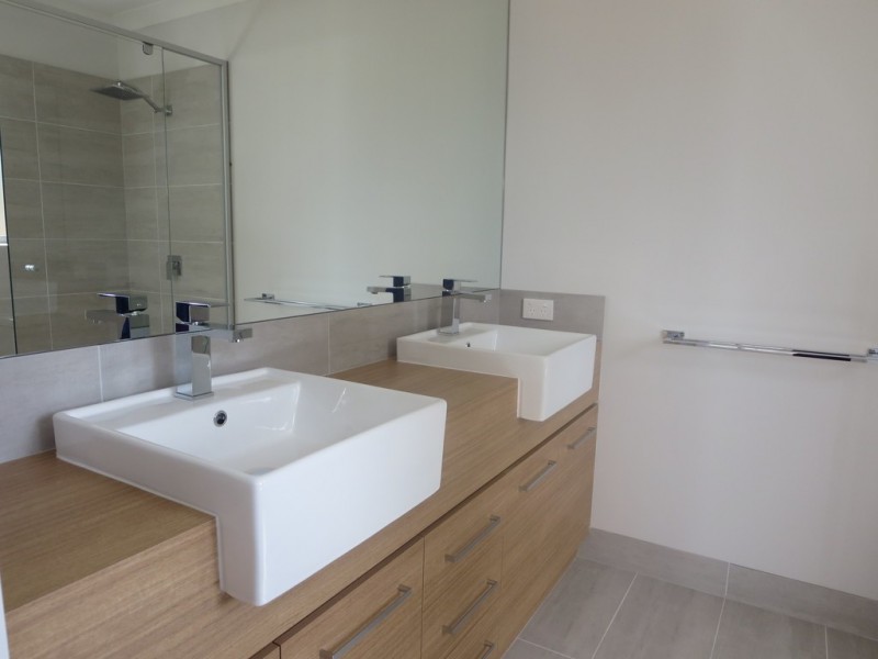 2 Hereford Court, Thurgoona NSW 2640